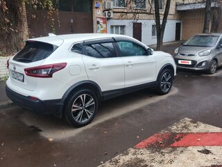 2020 Nissan Qashqai II Рестайлинг, белый, 1850000 рублей, вид 3