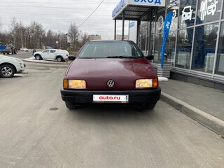 1989 Volkswagen Passat B3, пурпурный, 225000 рублей, вид 2