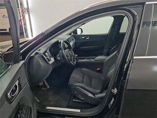 2018 Volvo XC60 II, чёрный, 2200000 рублей, вид 5