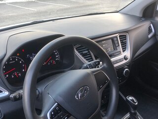 2021 Hyundai Solaris II Рестайлинг, белый, 1595000 рублей, вид 1