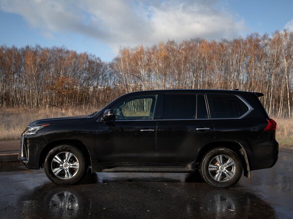 2017 Lexus LX 450d III Рестайлинг 2, чёрный, 8999999 рублей - вид 6