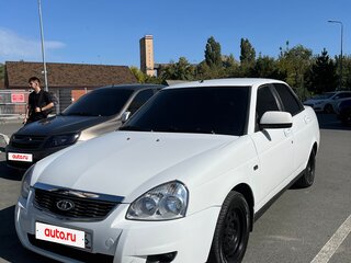 2015 Lada (ВАЗ) Priora I Рестайлинг, белый, 420000 рублей, вид 1