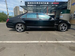 2008 Mercedes-Benz S-Класс 600 Long V (W221), чёрный, 2100000 рублей, вид 4