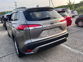 2023 Toyota Corolla Cross I, серый, 1749911 рублей, вид 4