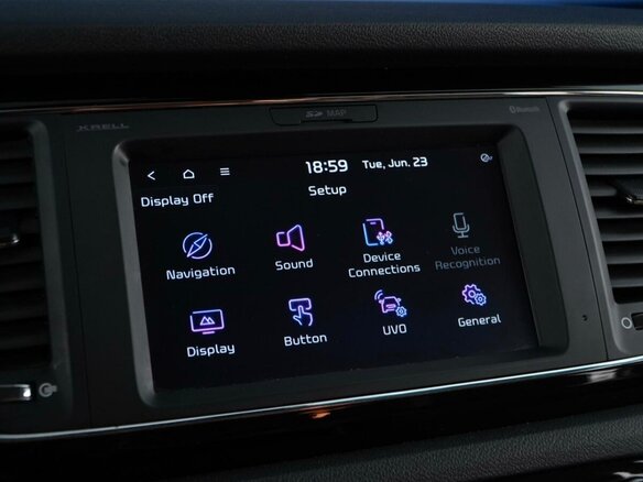 2019 Kia Carnival III, чёрный, 3490000 рублей - вид 24
