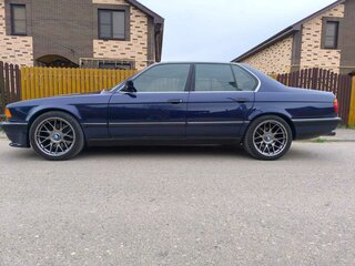 1988 BMW 7 серии 735i II (E32), синий, 1250000 рублей, вид 5