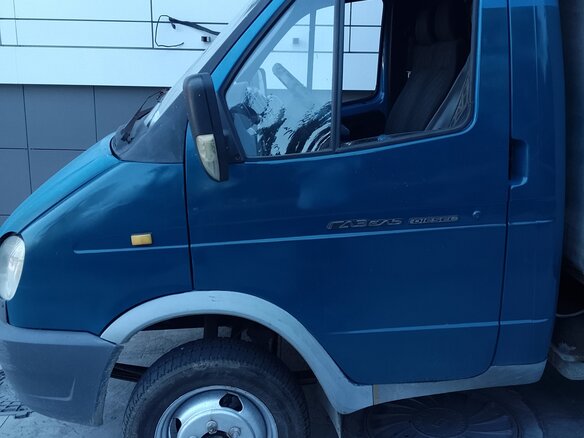 2011 ГАЗ ГАЗель (3302), синий, 750000 рублей - вид 2