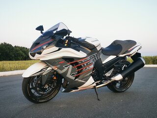 2006 Kawasaki ZX1400C, белый, 806596 рублей, вид 4