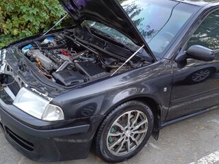 2007 Skoda Octavia I (A4) Рестайлинг, чёрный, 700000 рублей, вид 5