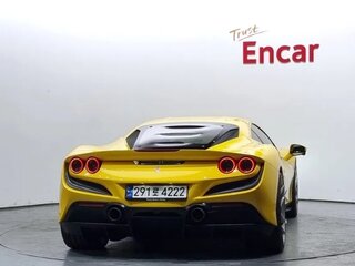 2021 Ferrari F8 Tributo, жёлтый, 29127764 рублей, вид 4