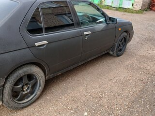 2001 Nissan Bluebird QG18 XI (U14), чёрный, 240000 рублей, вид 3