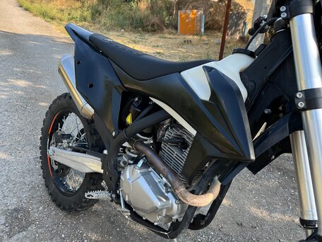 2025 JHL ELX300, чёрный, 175000 рублей, вид 2