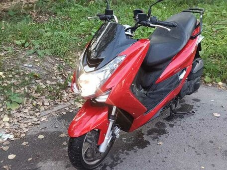 2016 Yamaha Majesty 155S, красный, 210000 рублей, вид 1