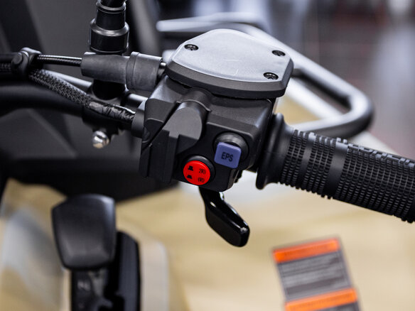 2026 Loncin XWolf 1000L Muddy, коричневый, 1399000 рублей - вид 32