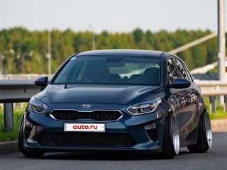 2018 Kia Ceed III, синий, 2000000 рублей, вид 2