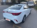 2017 Kia Rio IV, белый, 1030000 рублей - вид 2