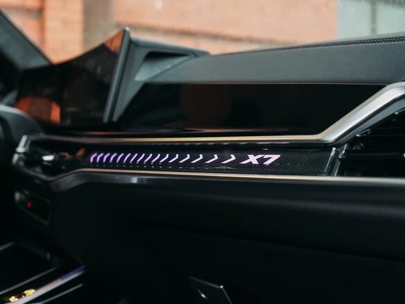 2022 BMW X7 40d I (G07) Рестайлинг, белый, 12500000 рублей - вид 22