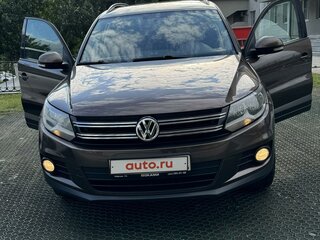 2014 Volkswagen Tiguan I Рестайлинг, коричневый, 1270000 рублей, вид 2