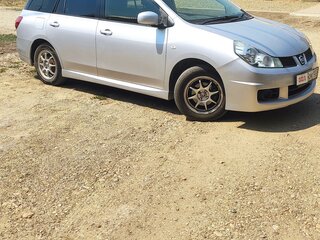 2010 Nissan Wingroad III (Y12), серебристый, 850000 рублей, вид 2