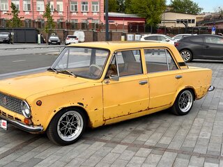 1980 Lada (ВАЗ) 21011, жёлтый, 300000 рублей, вид 4