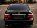 2006 Lexus LS 460 L IV, чёрный - вид 3