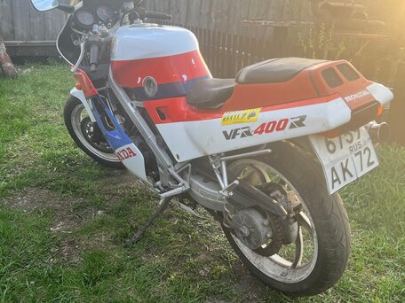 1994 Honda VFR 400, белый, 200000 рублей, вид 2