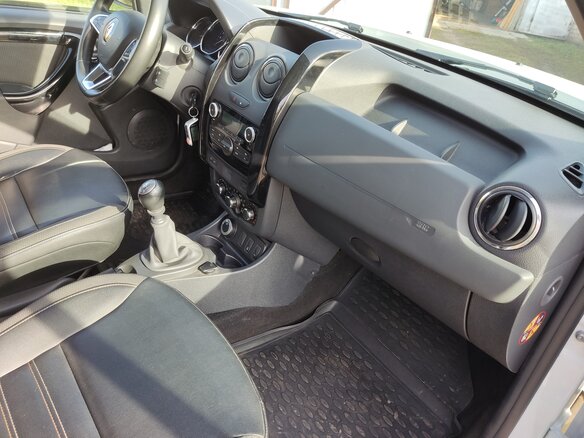 2019 Renault Duster I Рестайлинг, белый, 1700000 рублей - вид 7