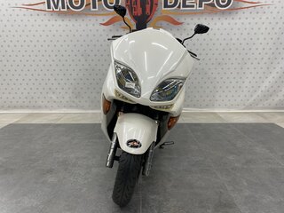 2004 Honda Forza, белый, 222000 рублей, вид 3