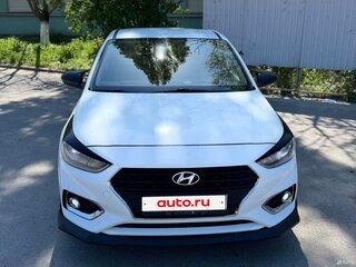 2018 Hyundai Solaris II, белый, 1250000 рублей, вид 4