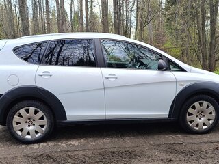 2012 SEAT Altea Freetrack I Рестайлинг, белый, 1150000 рублей, вид 4