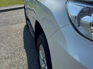 2021 Toyota Land Cruiser Prado 150 Series Рестайлинг 3, белый, 4299000 рублей, вид 5