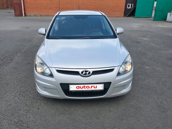 2009 Hyundai i30 I, бежевый, 360000 рублей