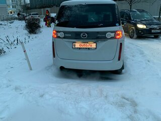 2009 Mazda Biante, серебристый, 1150000 рублей, вид 4