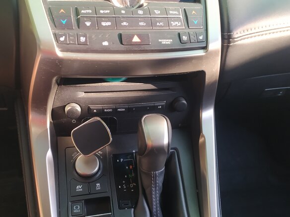 2014 Lexus NX 300h I, белый, 2650000 рублей - вид 15