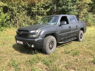 2001 Chevrolet Avalanche I, чёрный, 1000000 рублей, вид 2