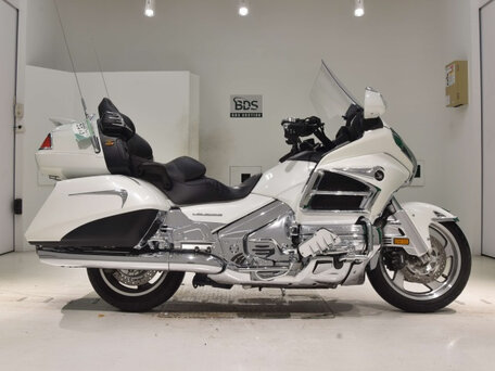 2014 Honda GL 1800 Gold Wing, белый, 1200000 рублей, вид 1