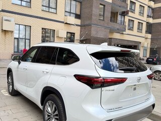 2025 Toyota Highlander IV (XU70), белый, 6850000 рублей, вид 5