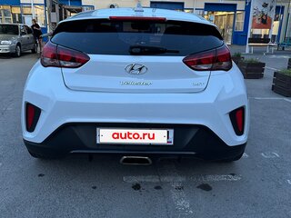 2020 Hyundai Veloster II, белый, 1800000 рублей, вид 5
