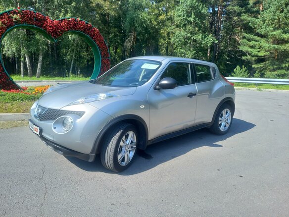2013 Nissan Juke I, серебристый, 1050000 рублей - вид 6