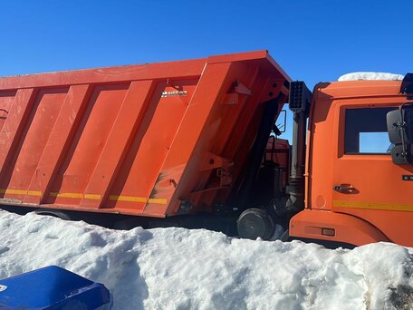 2019 КамАЗ 65207, оранжевый, 1925000 рублей, вид 2
