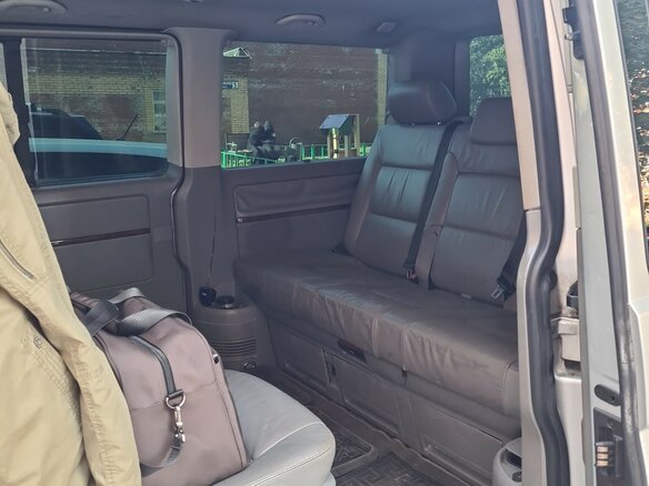 2004 Volkswagen Caravelle SWB 4MOTION T5, серебристый, 1080000 рублей - вид 5