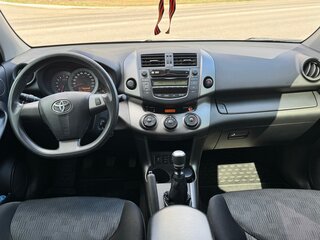 2011 Toyota RAV4 III (XA30) Рестайлинг, серебристый, 1750000 рублей, вид 5