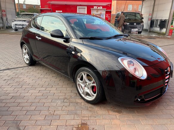 2009 Alfa Romeo MiTo I, чёрный - вид 4