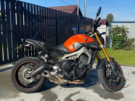 2014 Yamaha MT-09 (FZ-09), оранжевый, 700000 рублей, вид 3