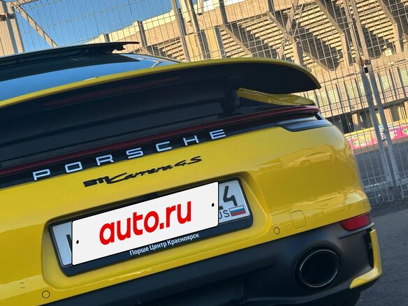 2021 Porsche 911 Carrera 4S VIII (992), жёлтый, 17000000 рублей - вид 9
