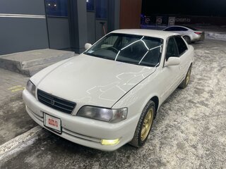 1997 Toyota Chaser VI (X100), белый, 700000 рублей, вид 2