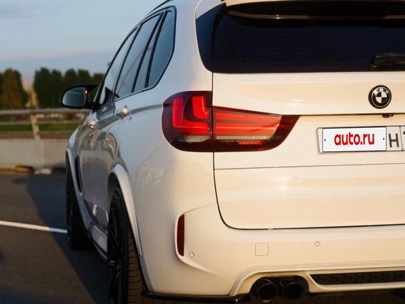 2015 BMW X5 M II (F85), белый - вид 8