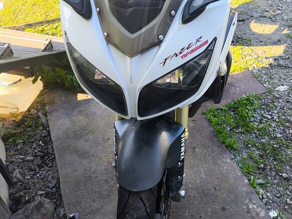 2011 Yamaha FZ1, белый, 500000 рублей - вид 1