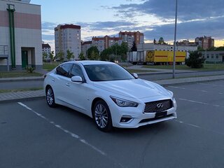 2018 Infiniti Q50 I Рестайлинг, белый, 2500000 рублей, вид 3