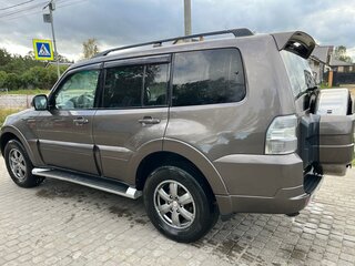2011 Mitsubishi Pajero IV Рестайлинг 1, коричневый, 1650000 рублей, вид 5